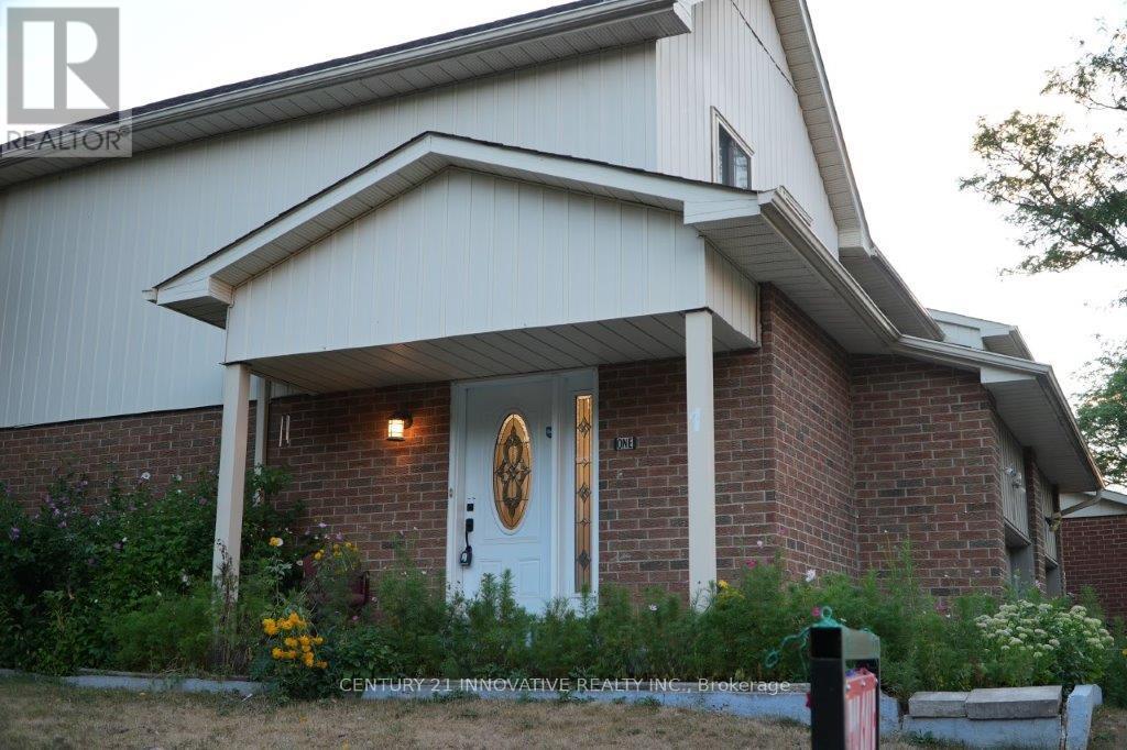 Photo 21 of 1 34 Dundalk Drive, Toronto ON