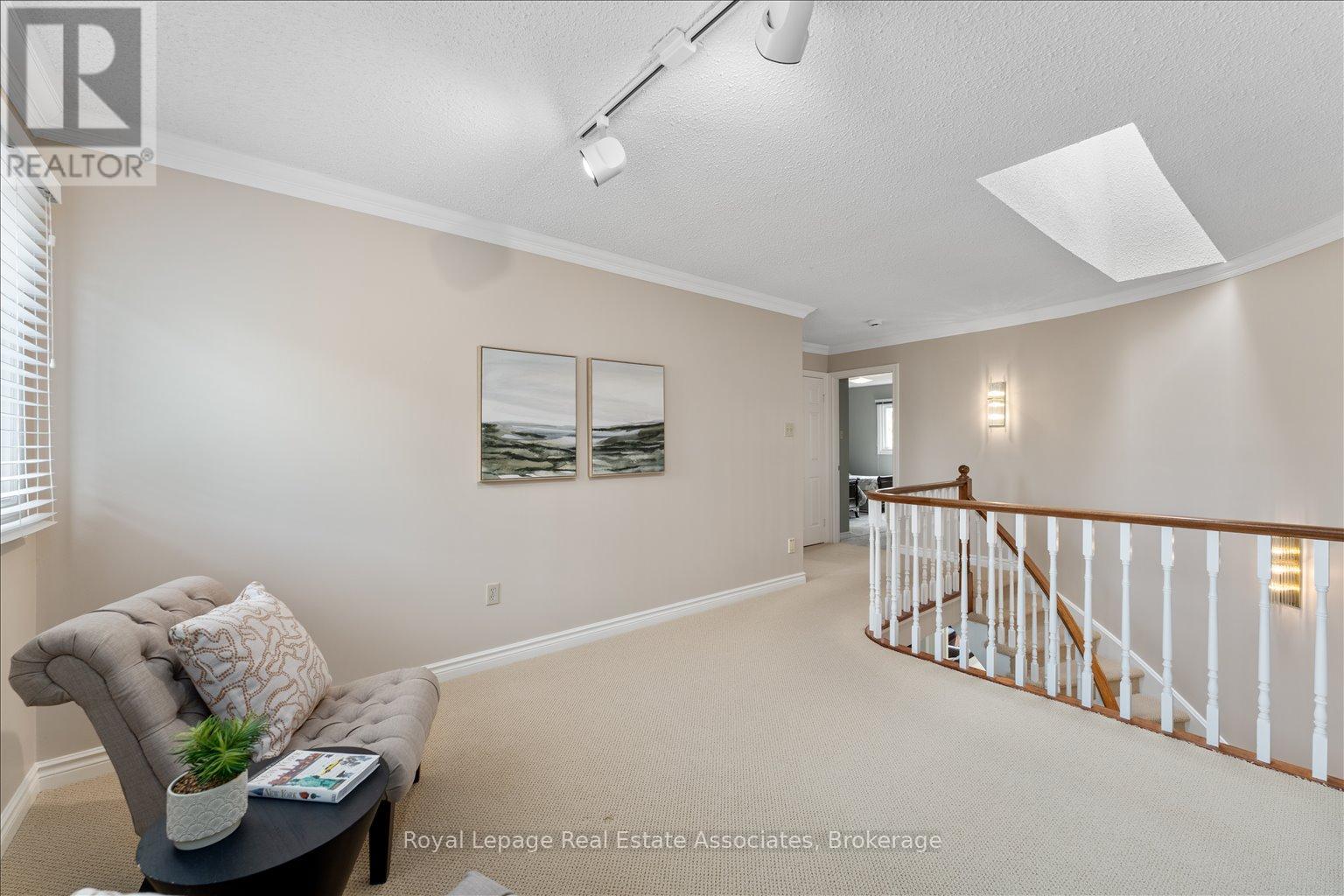 Photo 32 of 1546 Hollywell Avenue, Mississauga ON