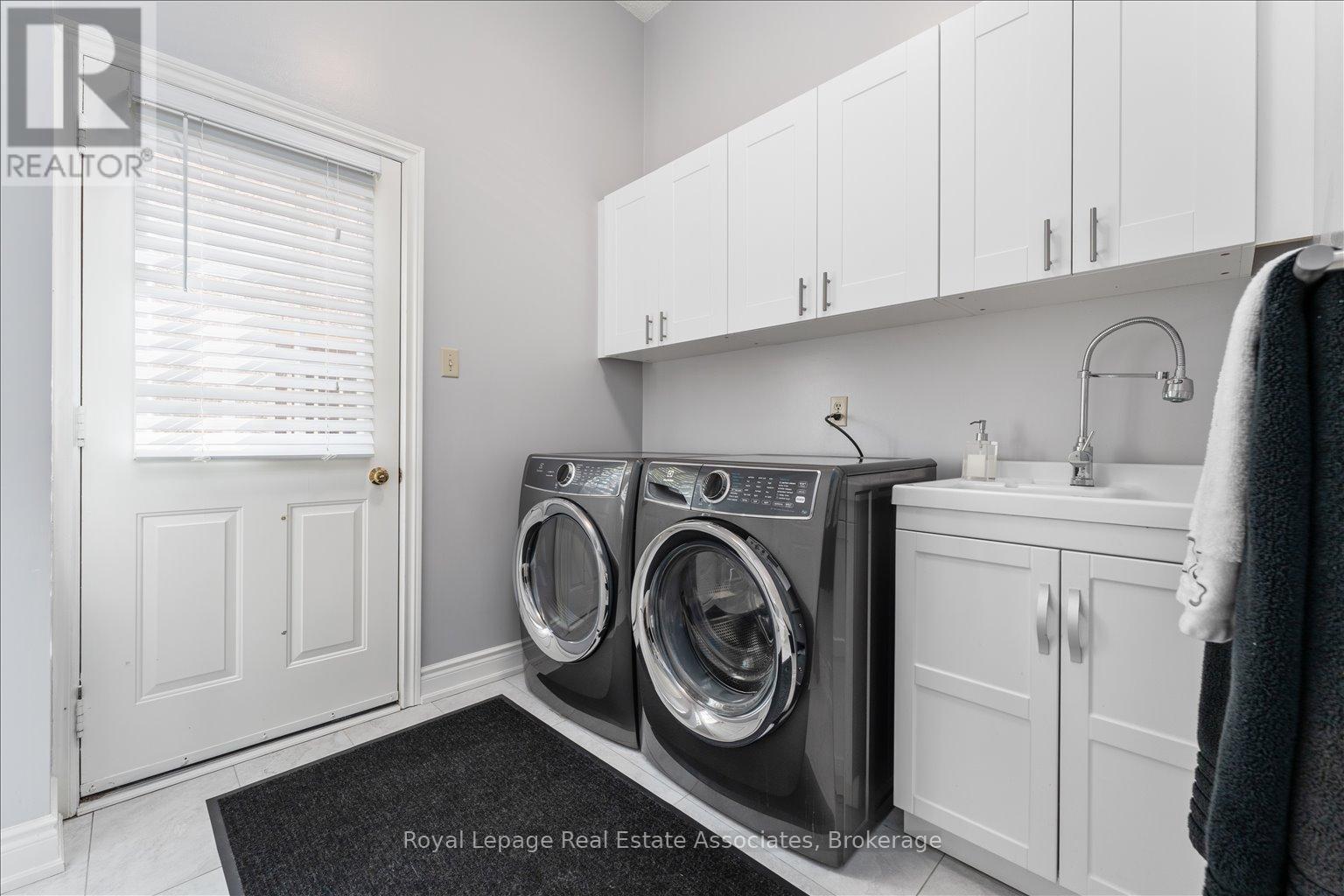 Photo 27 of 1546 Hollywell Avenue, Mississauga ON