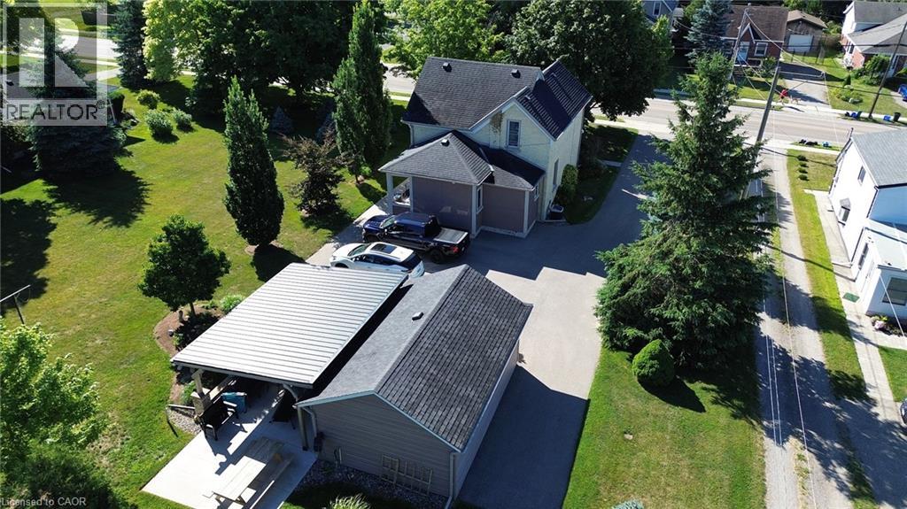Photo 12 of 145 Bloomingdale Road N, Kitchener ON