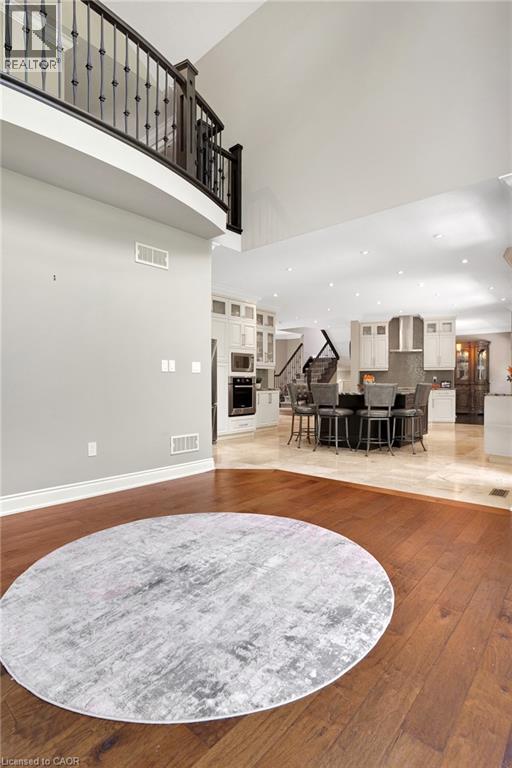 Photo 2 of 258 Edgewater Crescent Unit 8, Kitchener ON
