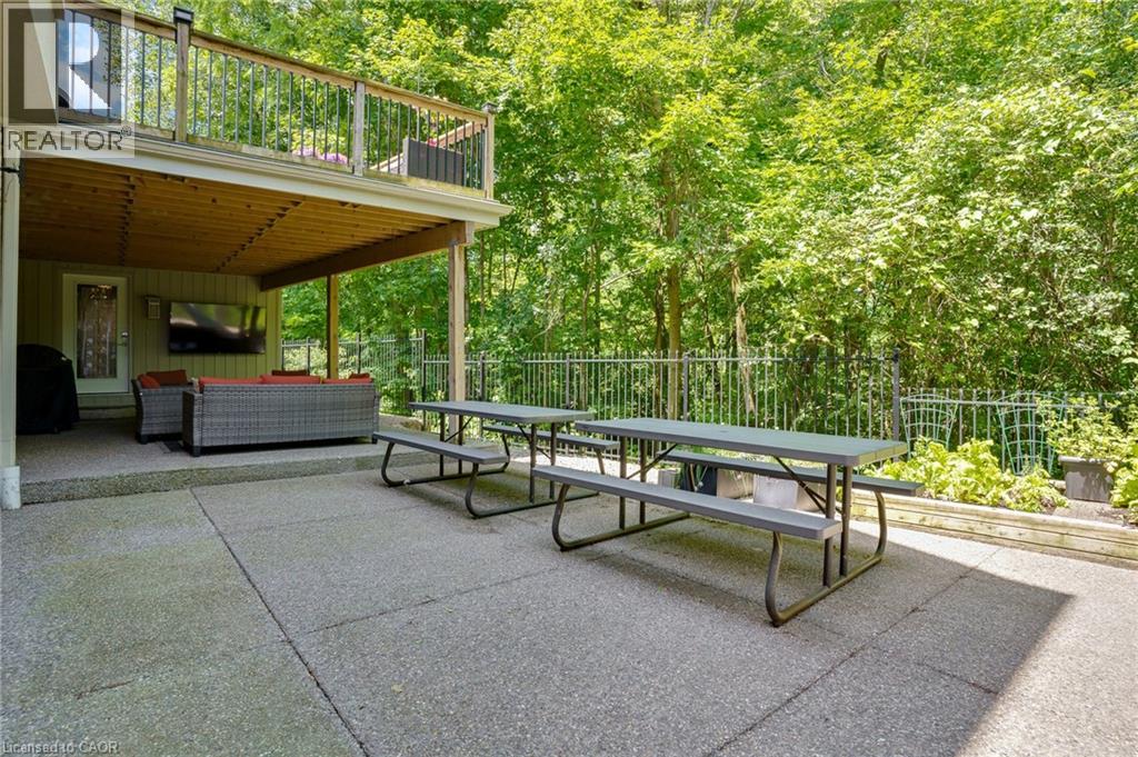 Photo 30 of 258 Edgewater Crescent Unit 8, Kitchener ON