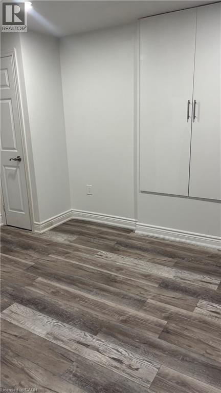 Photo 10 of 27 Elmbank Trail Unit Basement, Kitchener ON