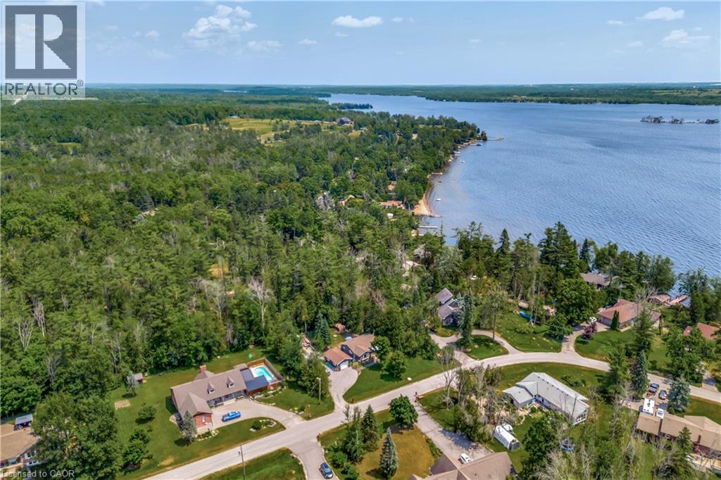 Photo 34 of 33 Graham Drive, Kawartha Lakes ON