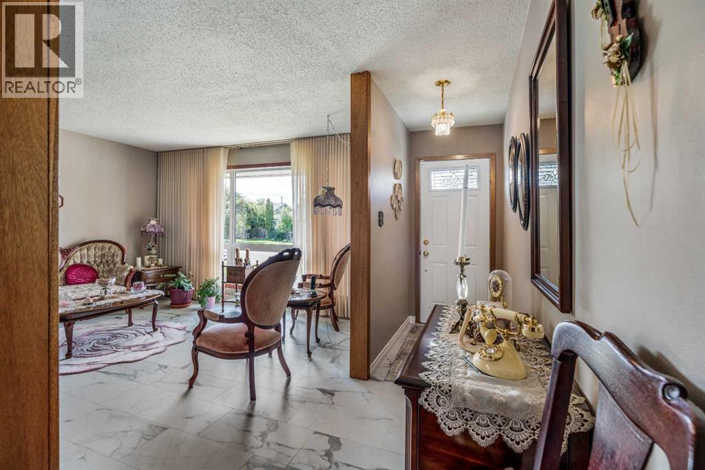 Single Family House Bungalow for Sale in   Street S Victoria Park Lethbridge 