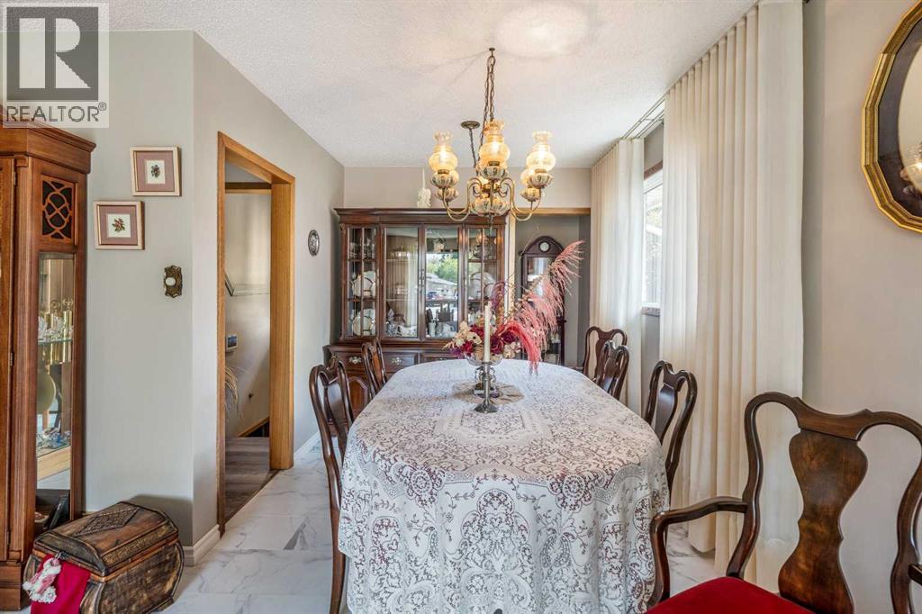 Single Family House Bungalow for Sale in   Street S Victoria Park Lethbridge 
