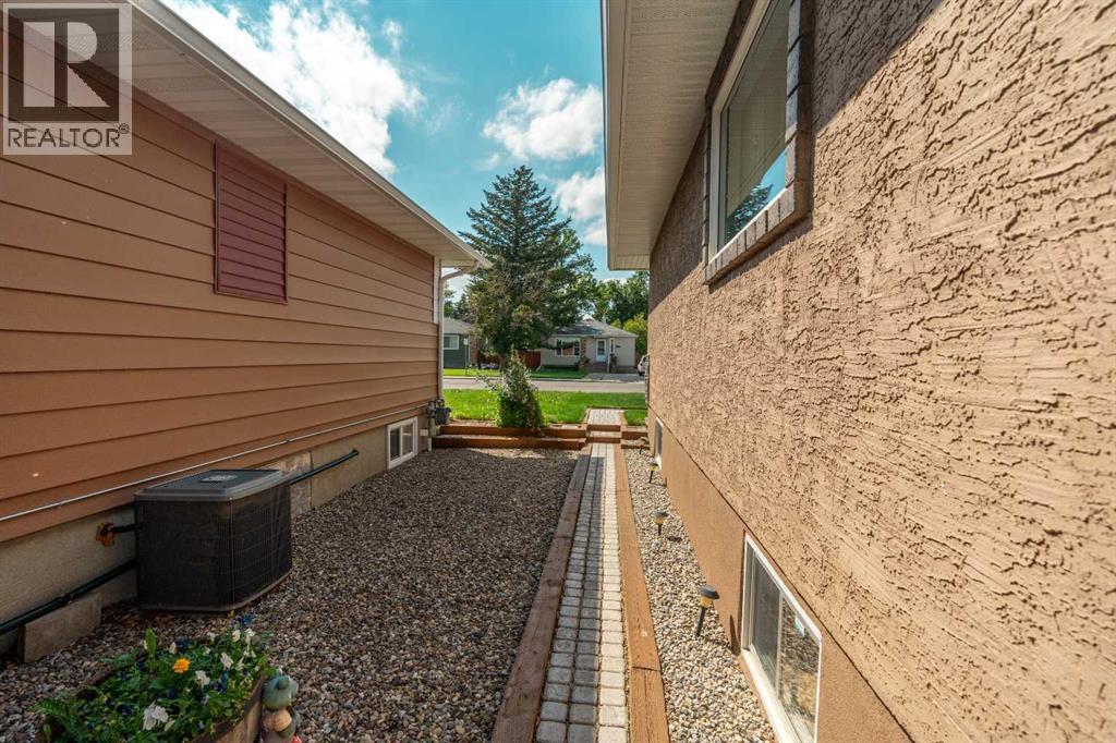 Single Family House Bungalow for Sale in   Street S Victoria Park Lethbridge 