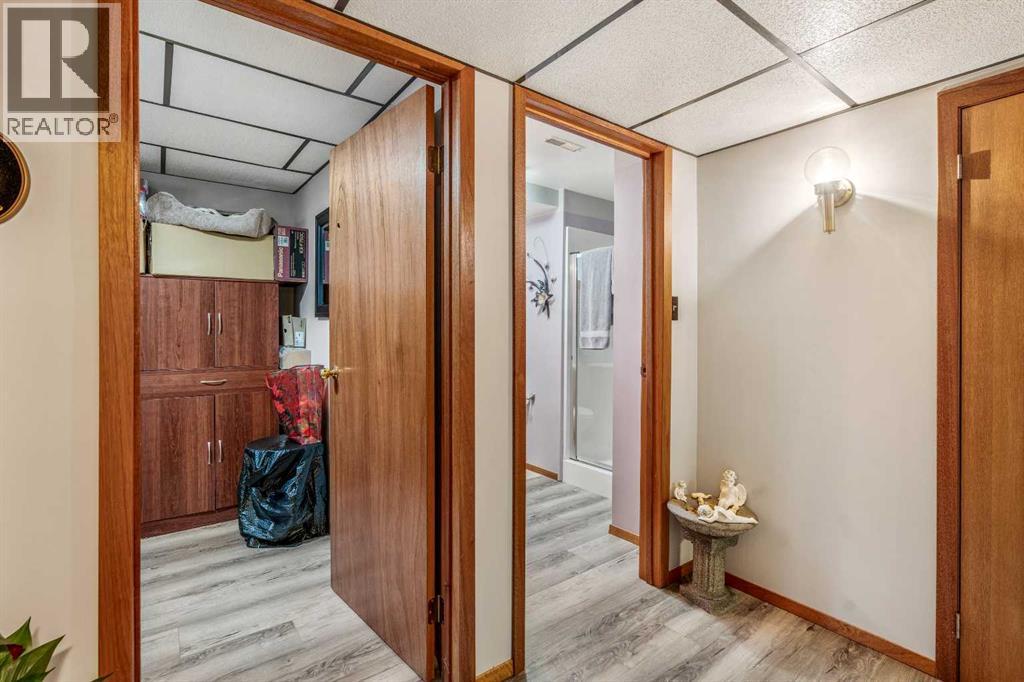 Single Family House Bungalow for Sale in   Street S Victoria Park Lethbridge 