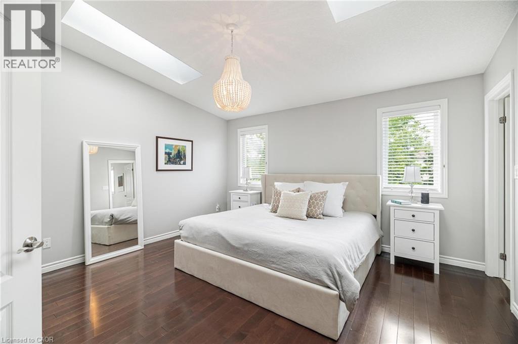 Photo 16 of 116 Stuckey Avenue, Baden ON