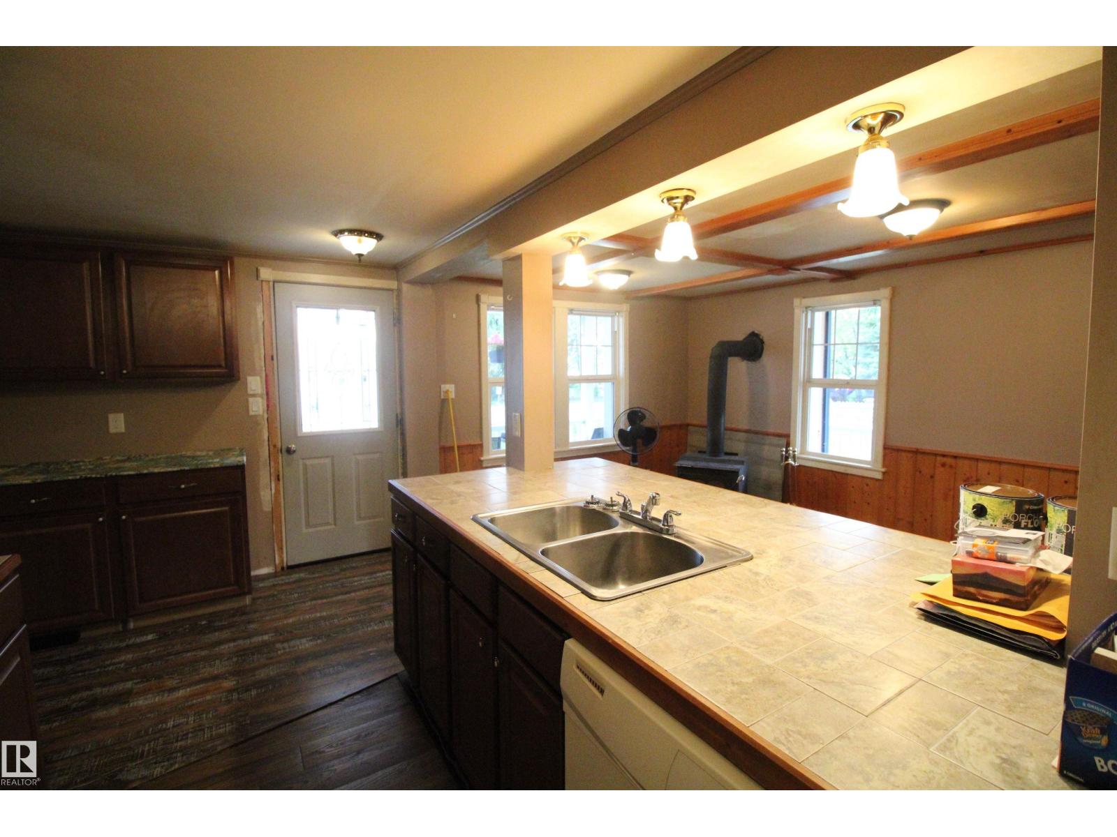 Photo 22 of 4503 50 Av, Rural Lac Ste Anne County AB