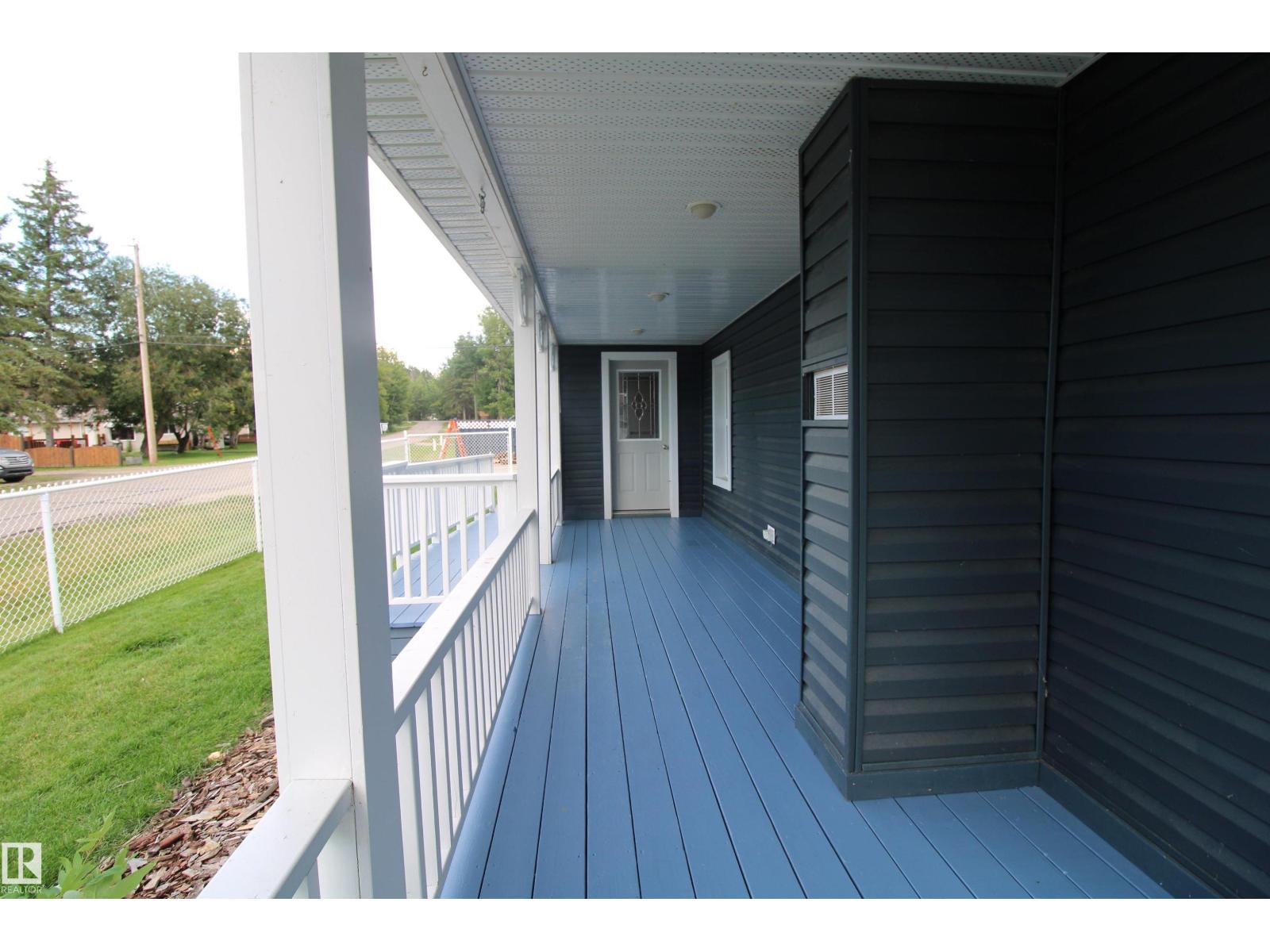 Photo 14 of 4503 50 Av, Rural Lac Ste Anne County AB