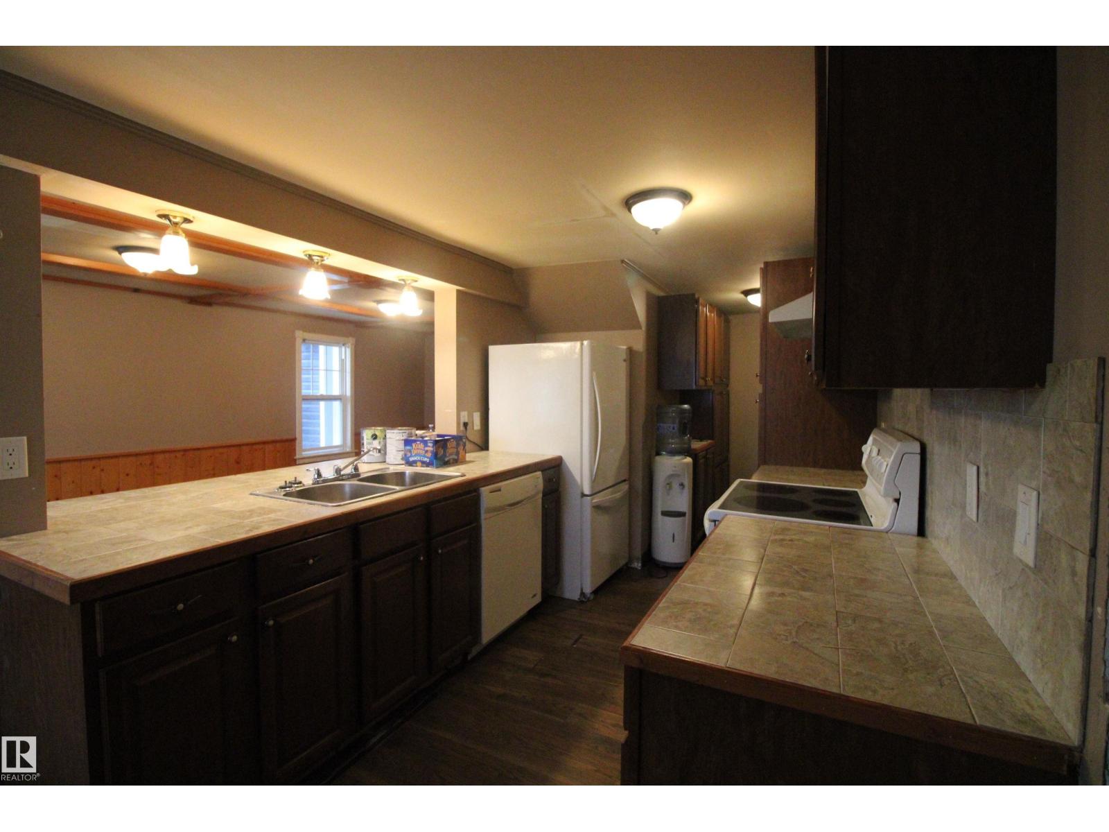 Photo 26 of 4503 50 Av, Rural Lac Ste Anne County AB