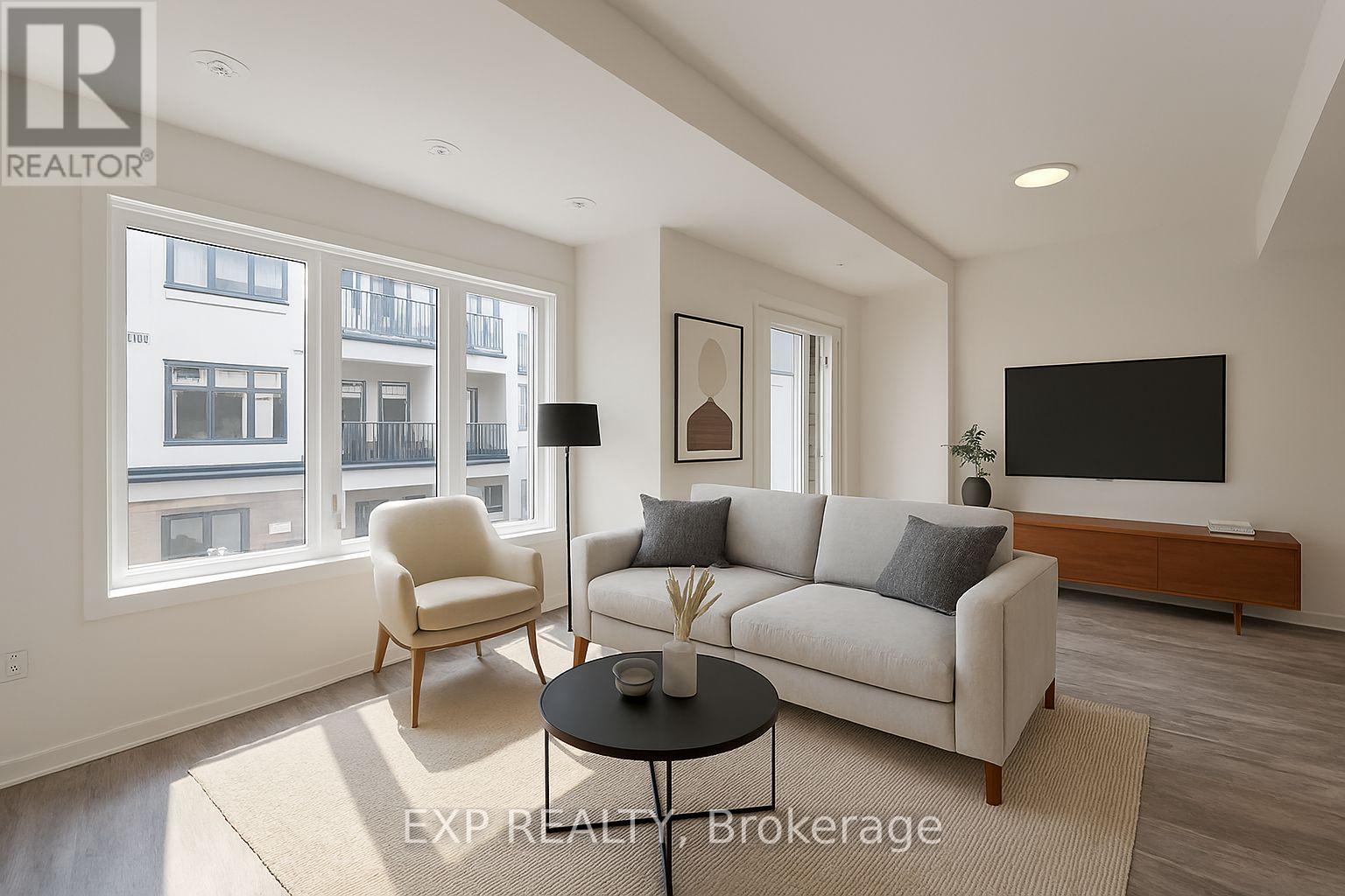 Photo 6 of 54 Matawin Lane, Richmond Hill ON