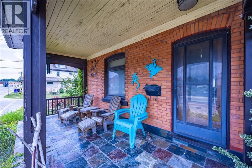 Photo 2 of 41 Baldwin Street, Tillsonburg ON