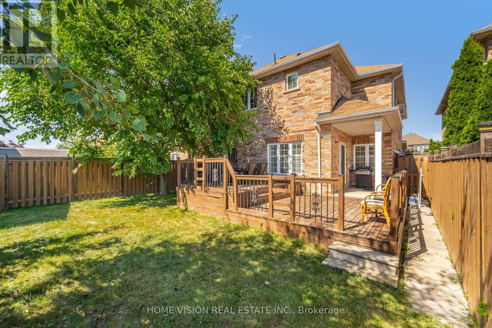 Photo 34 of 7174 Saint Barbara Boulevard, Mississauga ON