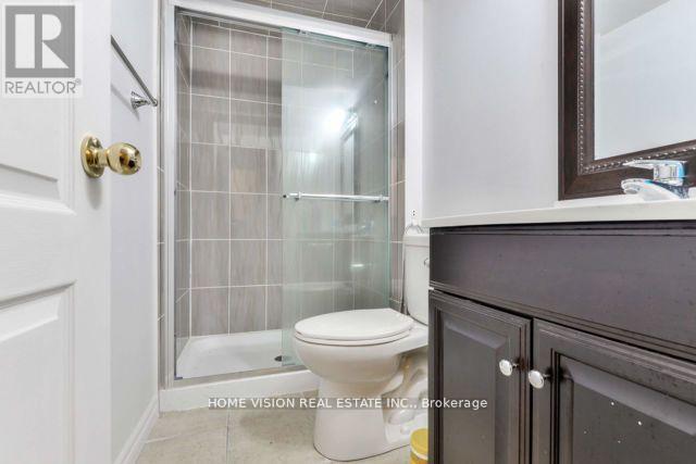 Photo 44 of 7174 Saint Barbara Boulevard, Mississauga ON