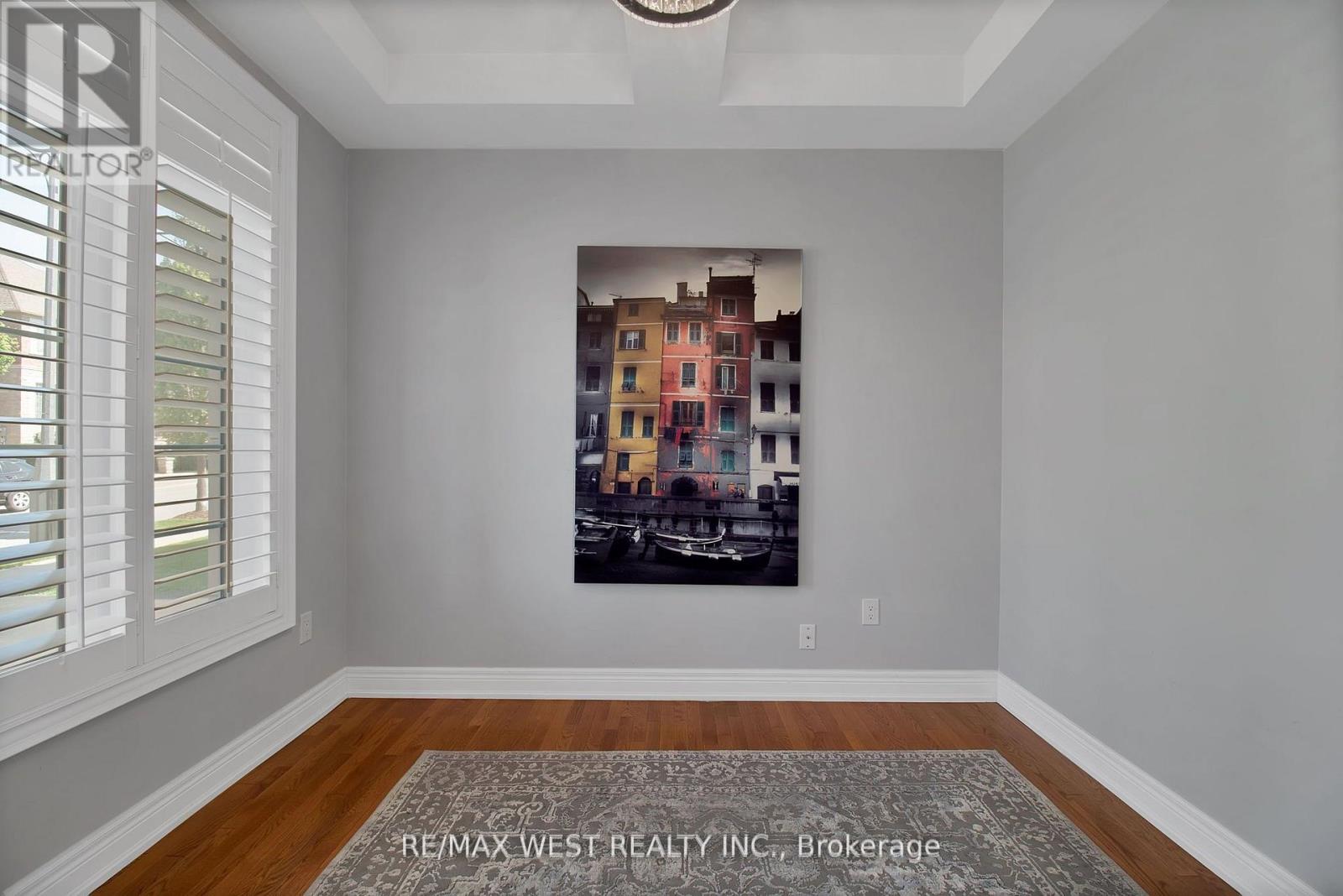 Photo 6 of 3 Fallowfield Road, Brampton ON