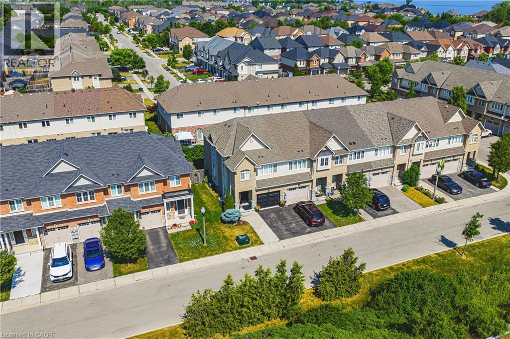 Photo 37 of 170 Palacebeach Trail Unit 14, Hamilton ON
