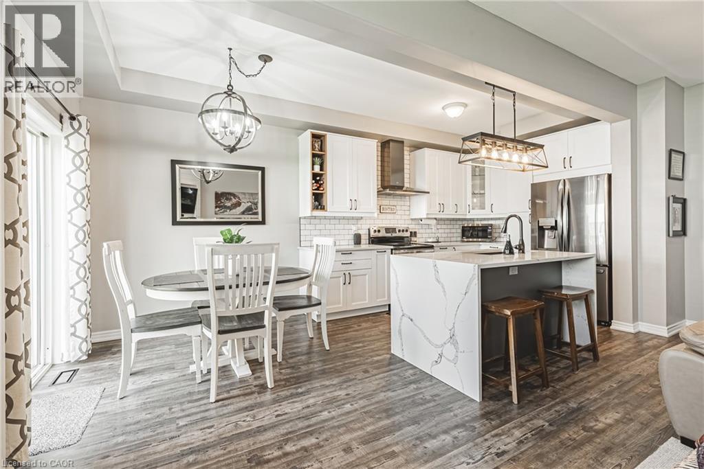 Photo 22 of 170 Palacebeach Trail Unit 14, Hamilton ON