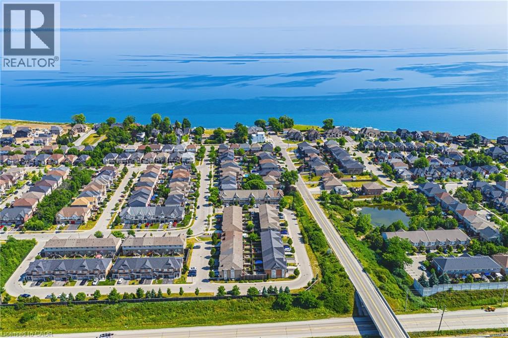 Photo 28 of 170 Palacebeach Trail Unit 14, Hamilton ON