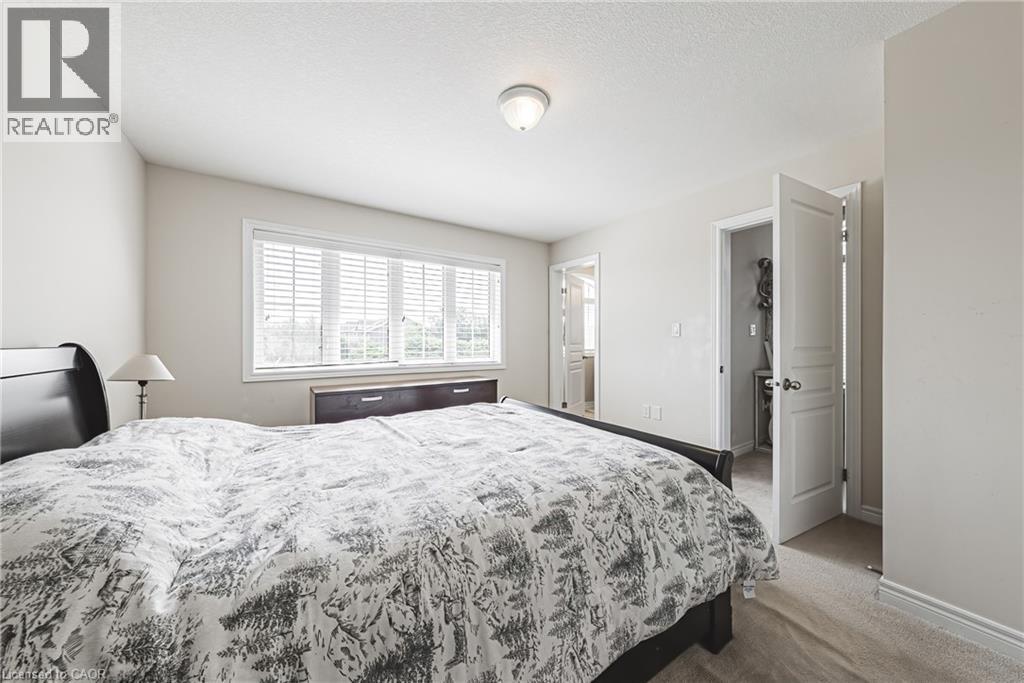 Photo 3 of 170 Palacebeach Trail Unit 14, Hamilton ON
