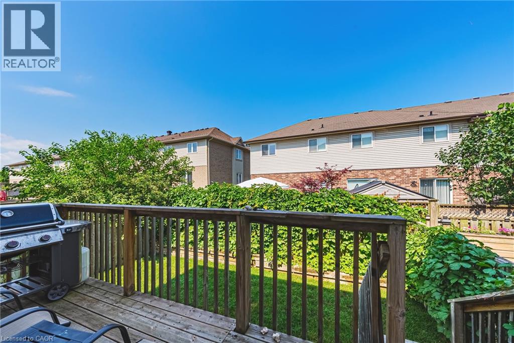 Photo 9 of 170 Palacebeach Trail Unit 14, Hamilton ON