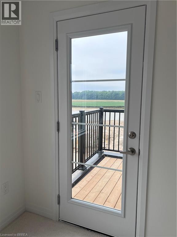 Photo 27 of 39 Hine Road, Brantford ON