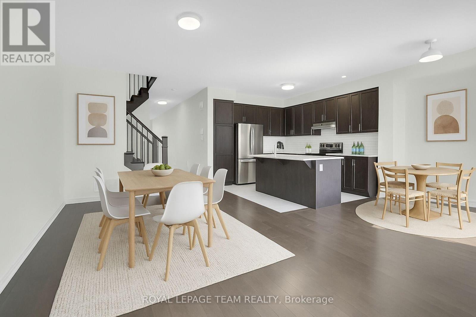 Photo 24 of 92 Mesa Drive, Ottawa ON