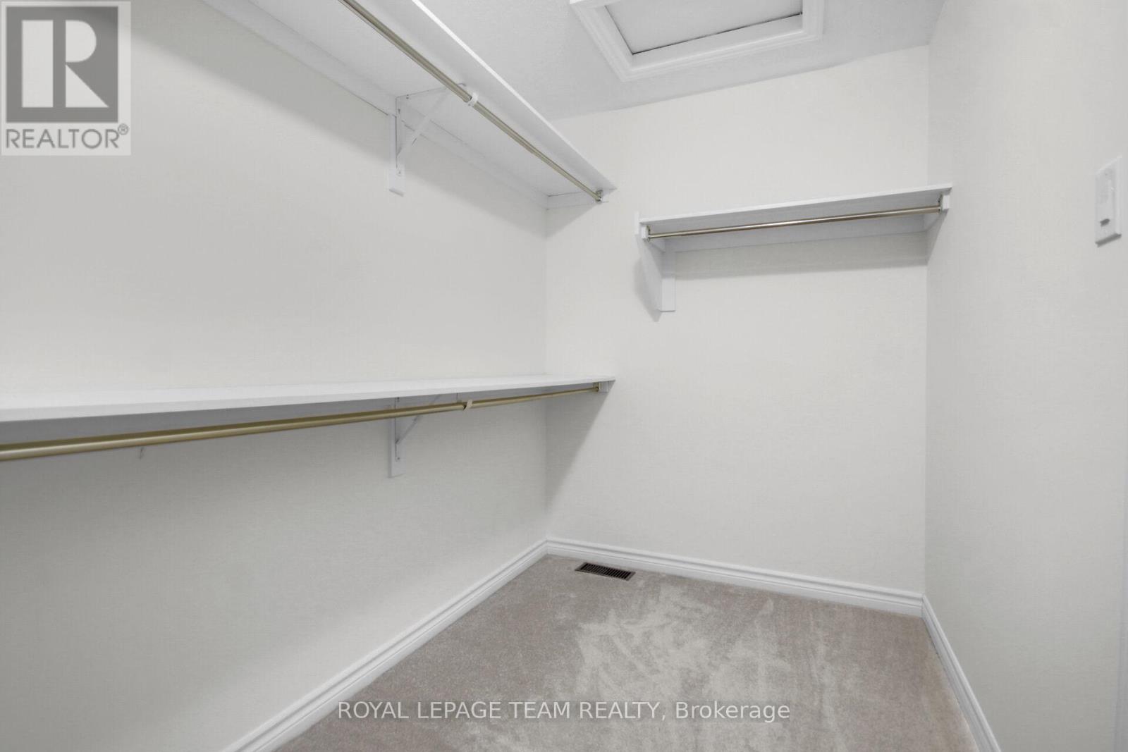 Photo 38 of 92 Mesa Drive, Ottawa ON