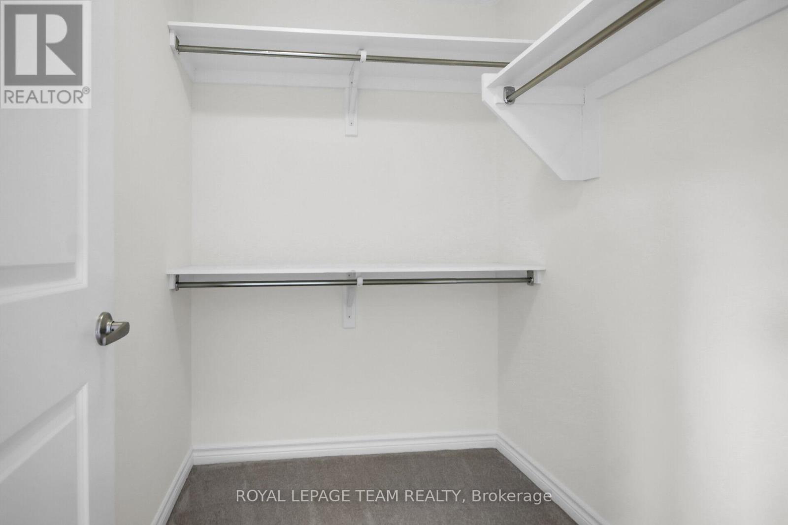 Photo 39 of 92 Mesa Drive, Ottawa ON