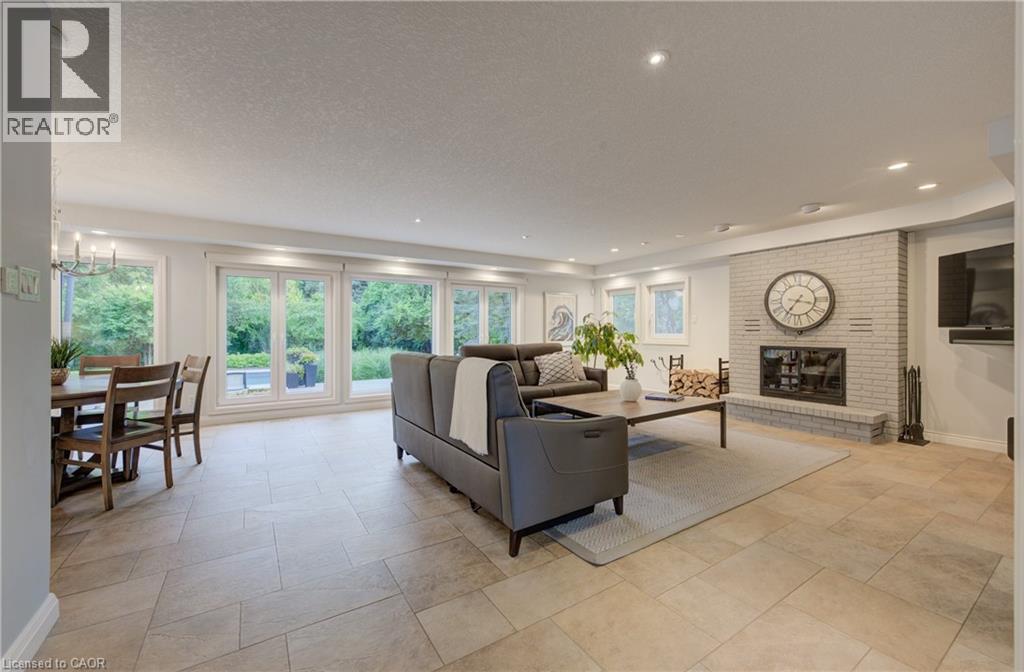 Photo 20 of 587 Manorwood Court, Waterloo ON