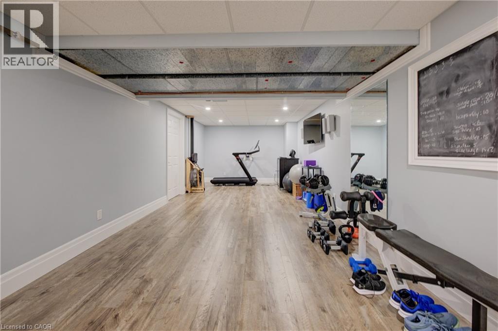 Photo 49 of 587 Manorwood Court, Waterloo ON