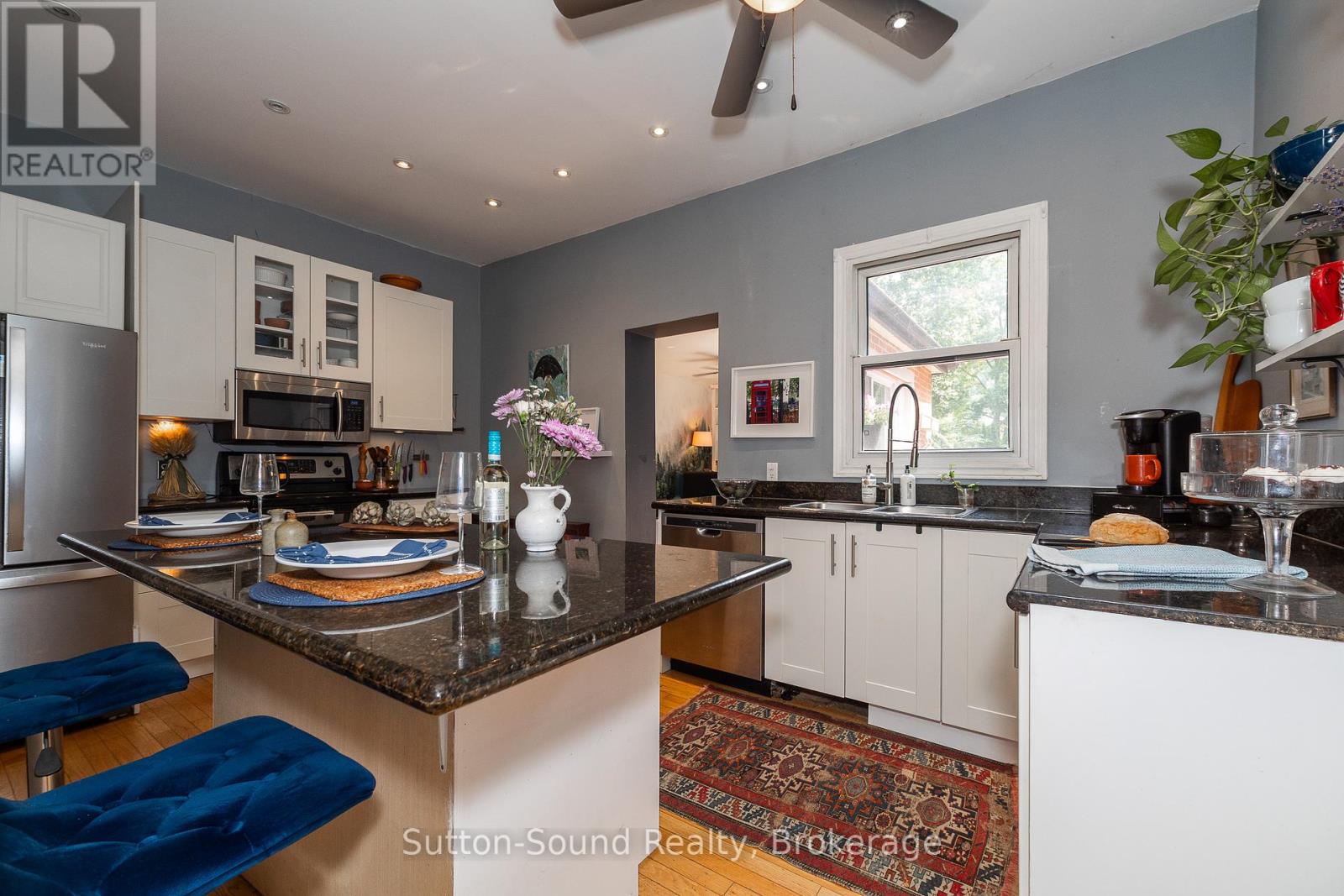 Photo 41 of 735 4th Avenue E, Owen Sound ON