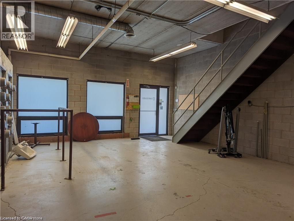 Photo 17 of 755 Bridge Street Unit 1, Waterloo ON