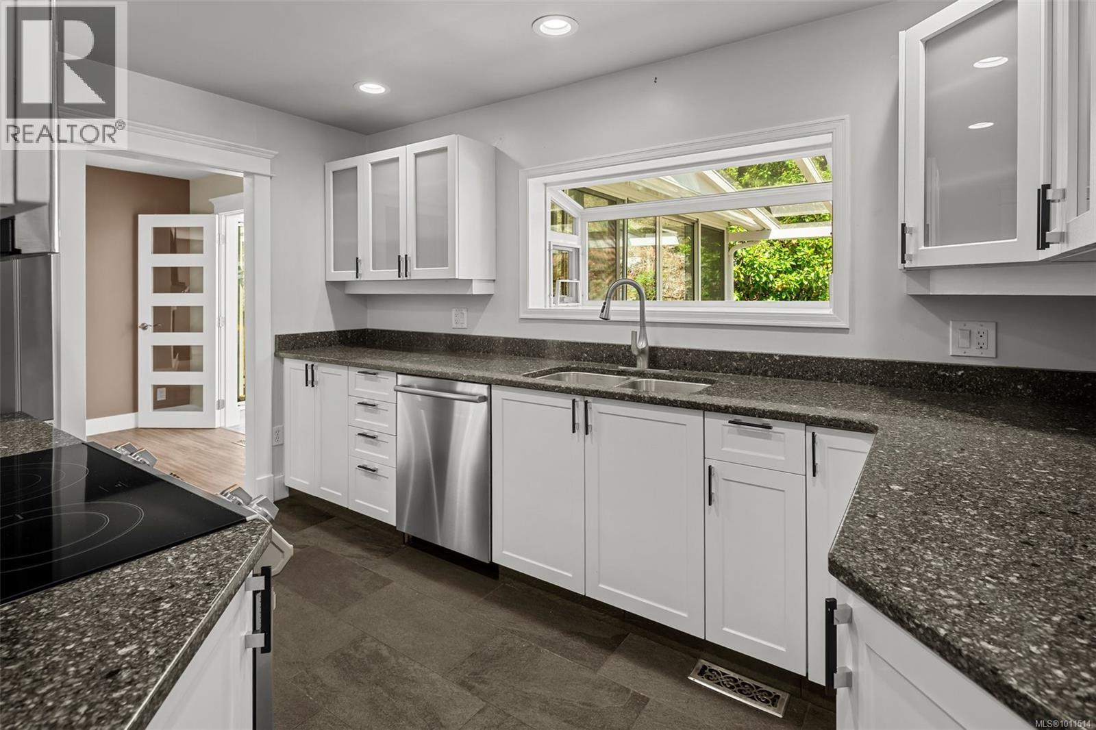 Photo 7 of 2381 Bellamy Rd, Langford BC