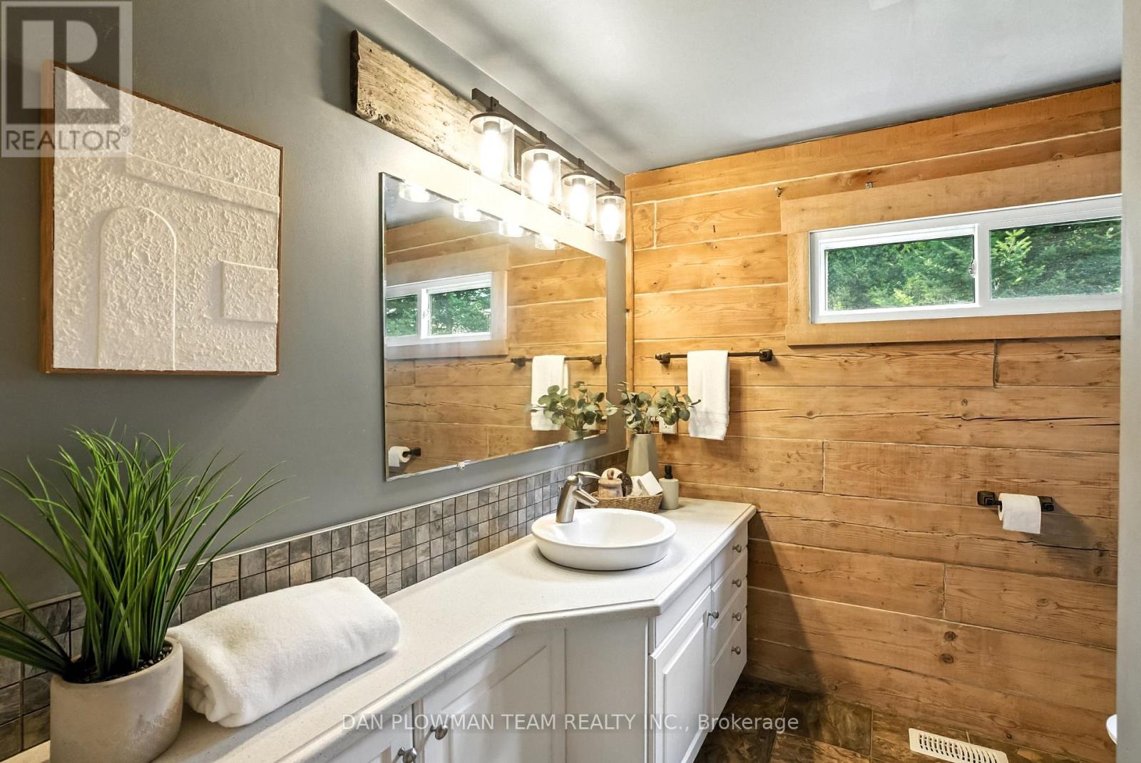 Photo 11 of 552 Mitchell Road, Cramahe ON