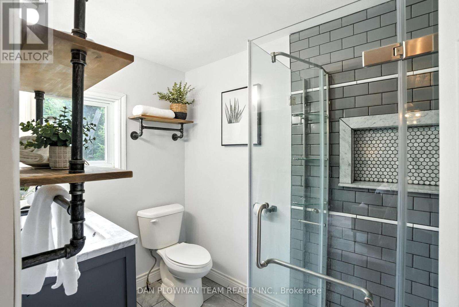 Photo 10 of 552 Mitchell Road, Cramahe ON