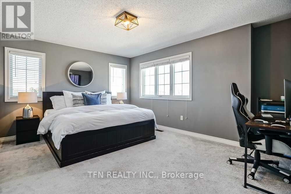 Photo 16 of 15 Mcphail Place, Hamilton ON