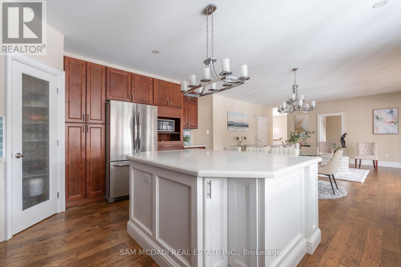 Photo 7 of 1096 Westbrook Road, Hamilton ON
