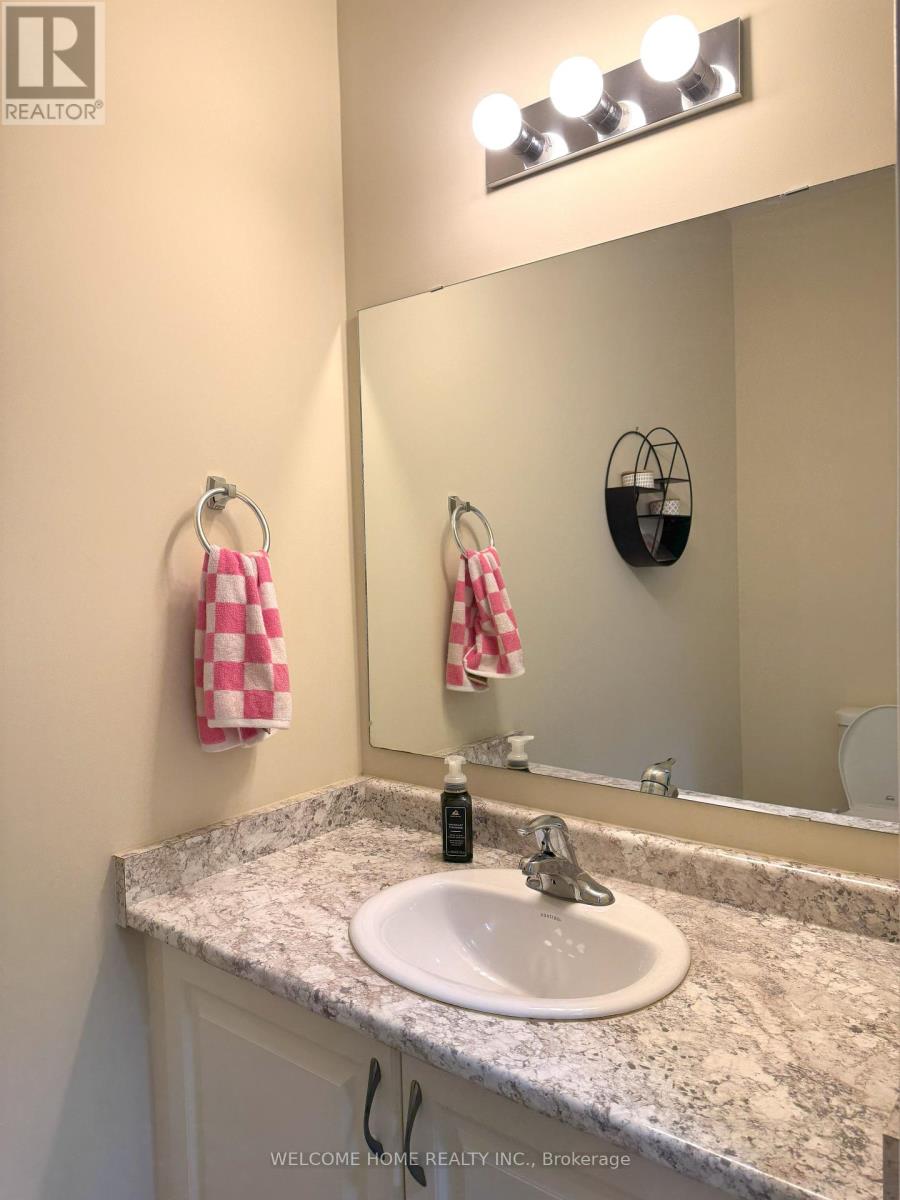 Photo 16 of 65 Bradbury Road, Hamilton ON