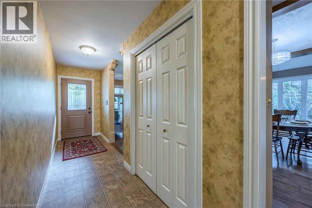 Photo 4 of 222 Duncombe Road, Waterford ON