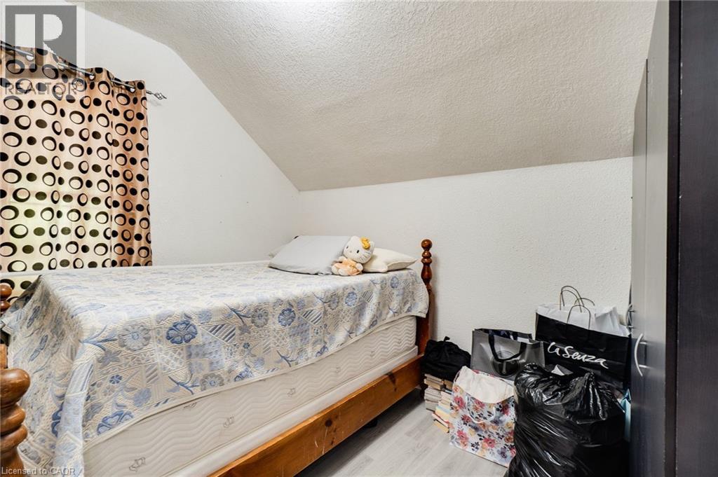Photo 10 of 151 Lancaster Street E, Kitchener ON
