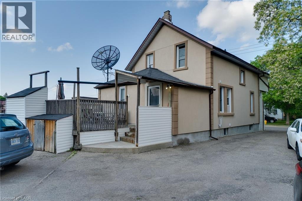 Photo 7 of 151 Lancaster Street E, Kitchener ON