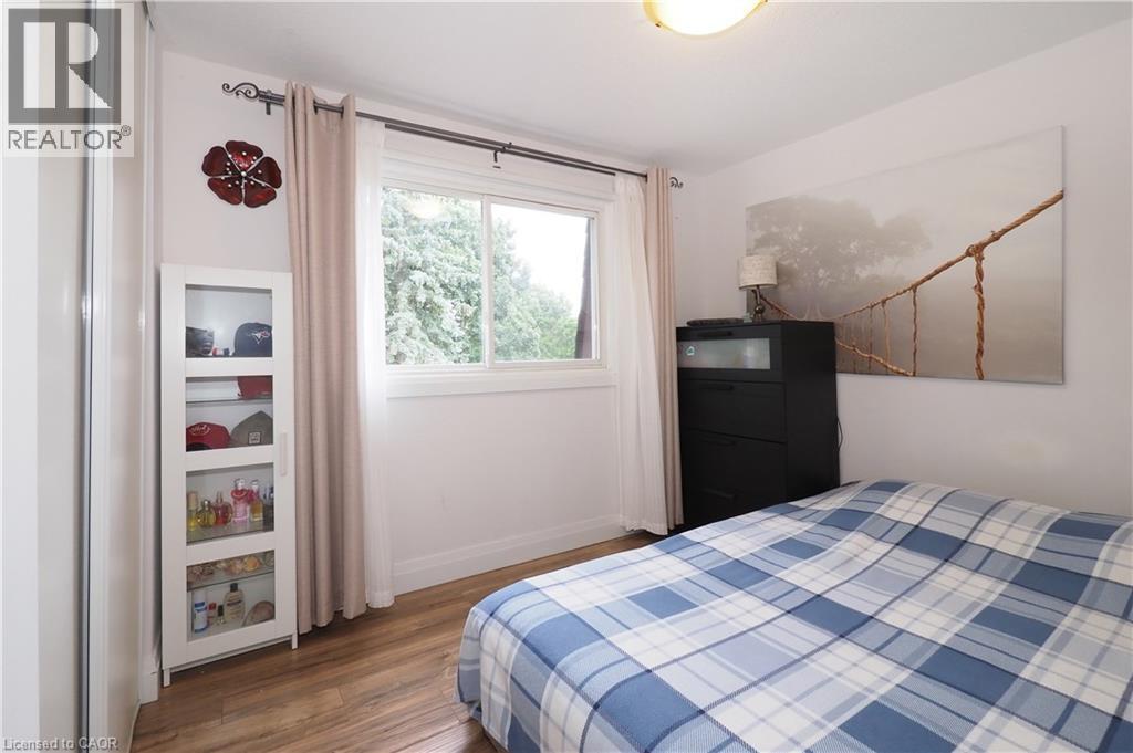 Photo 7 of 49 Cedarwoods Crescent Unit 50, Kitchener ON