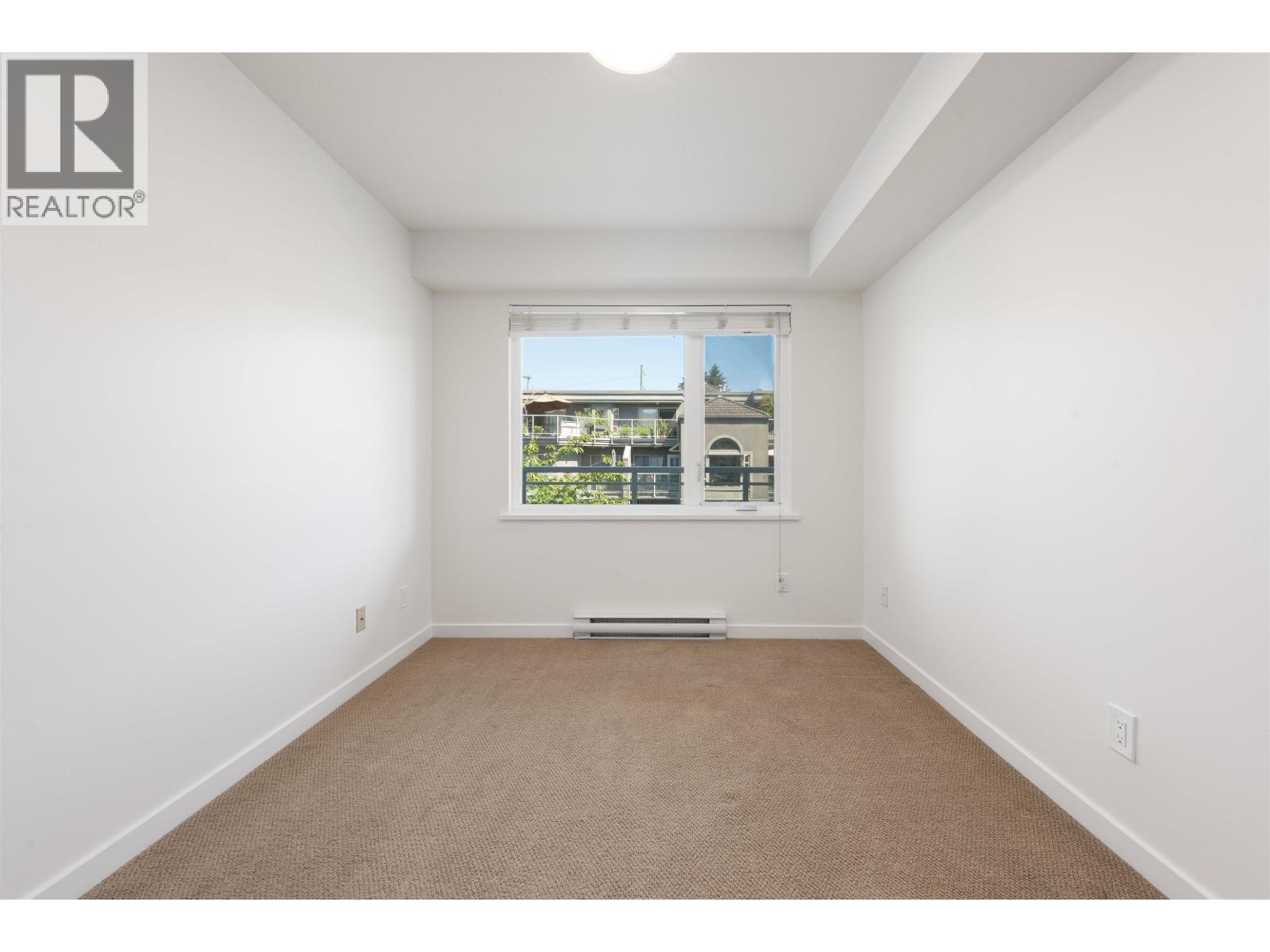 Photo 7 of 303 2373 Atkins Avenue, Port Coquitlam BC