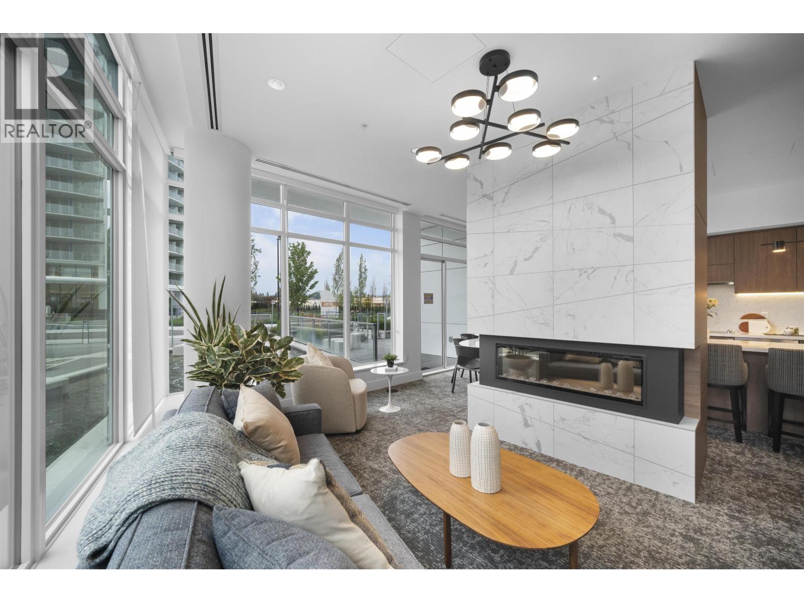 Photo 8 of 2107 7769 Park Crescent, Burnaby BC