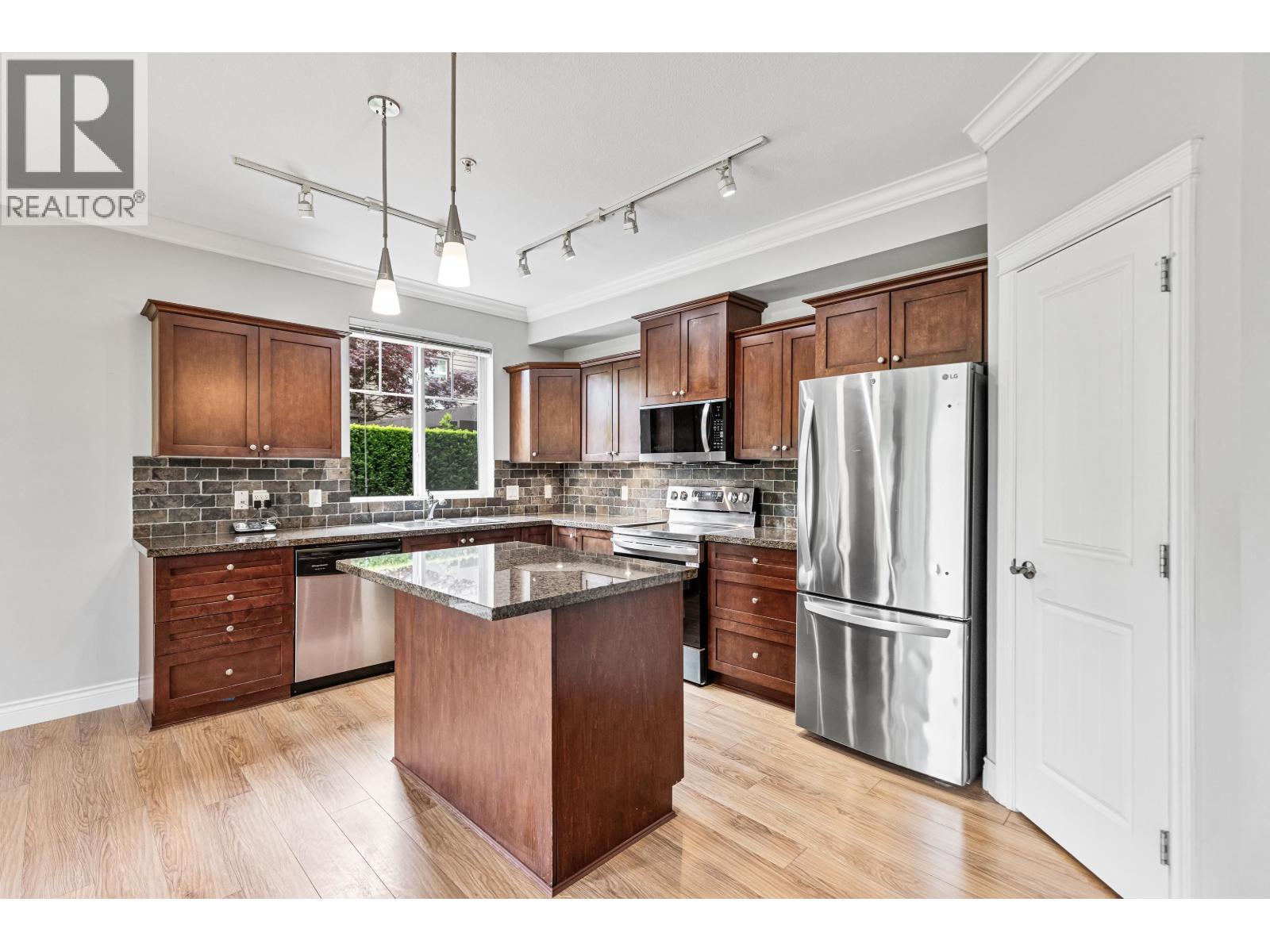 Photo 19 of 126 12258 224 Street, Maple Ridge BC