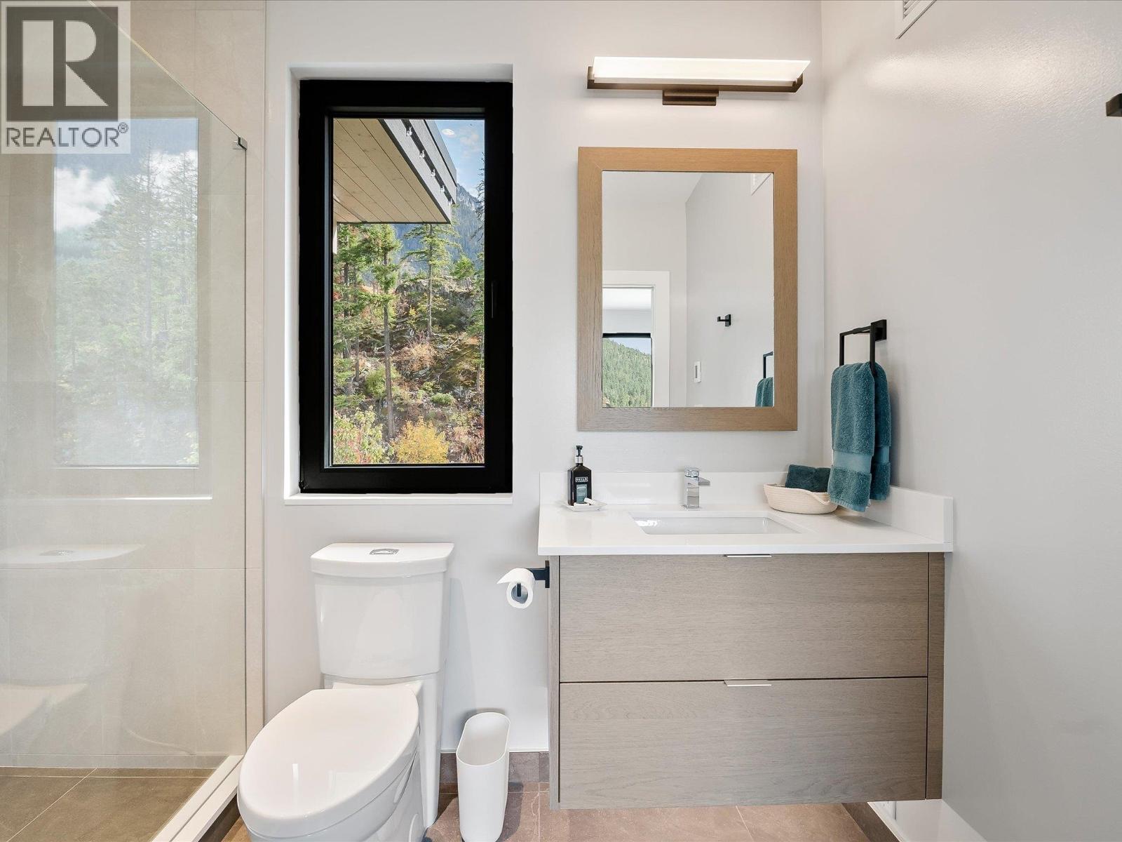 9292 STELLAR'S WAY, Whistler