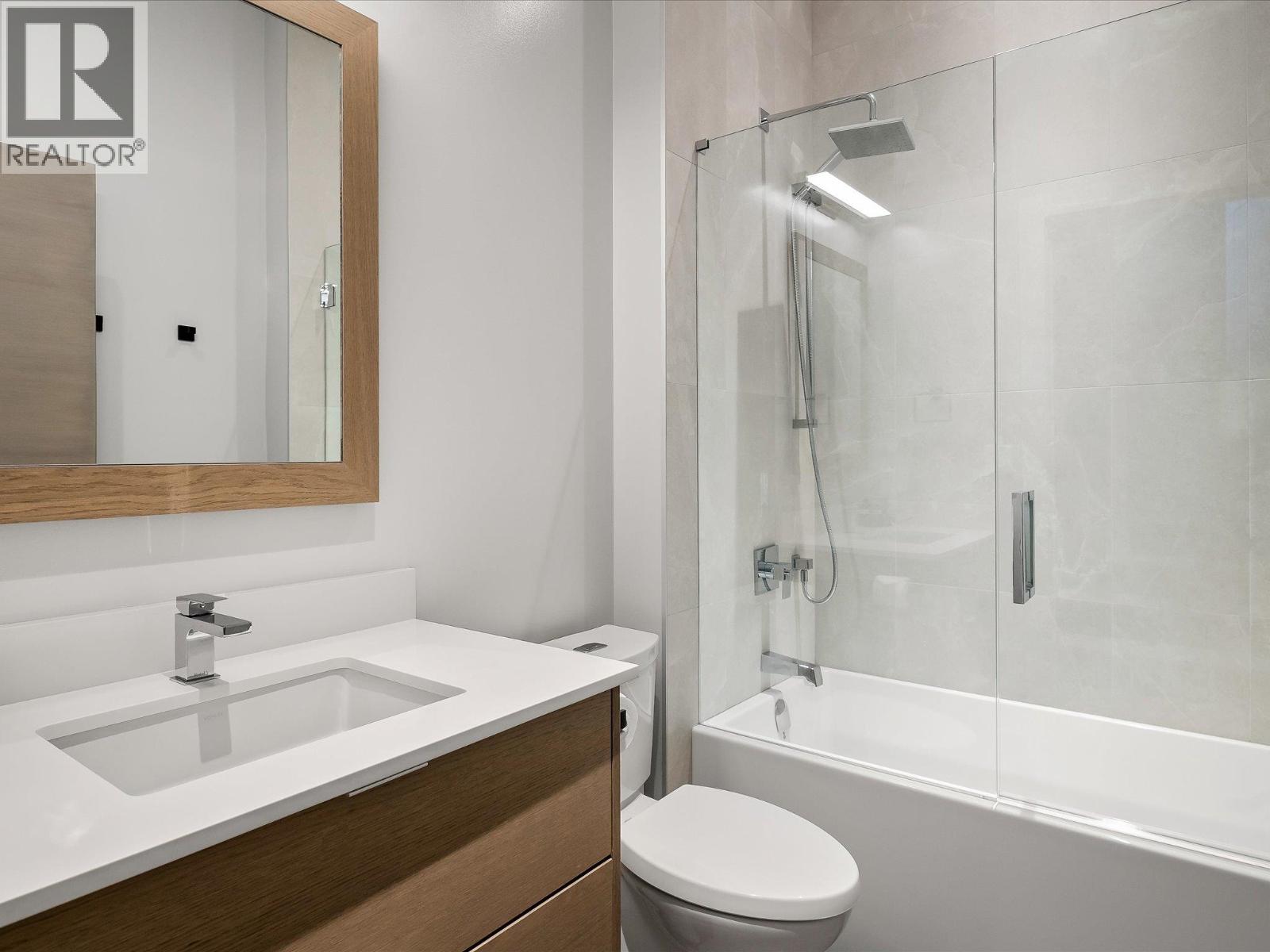 9292 STELLAR'S WAY, Whistler