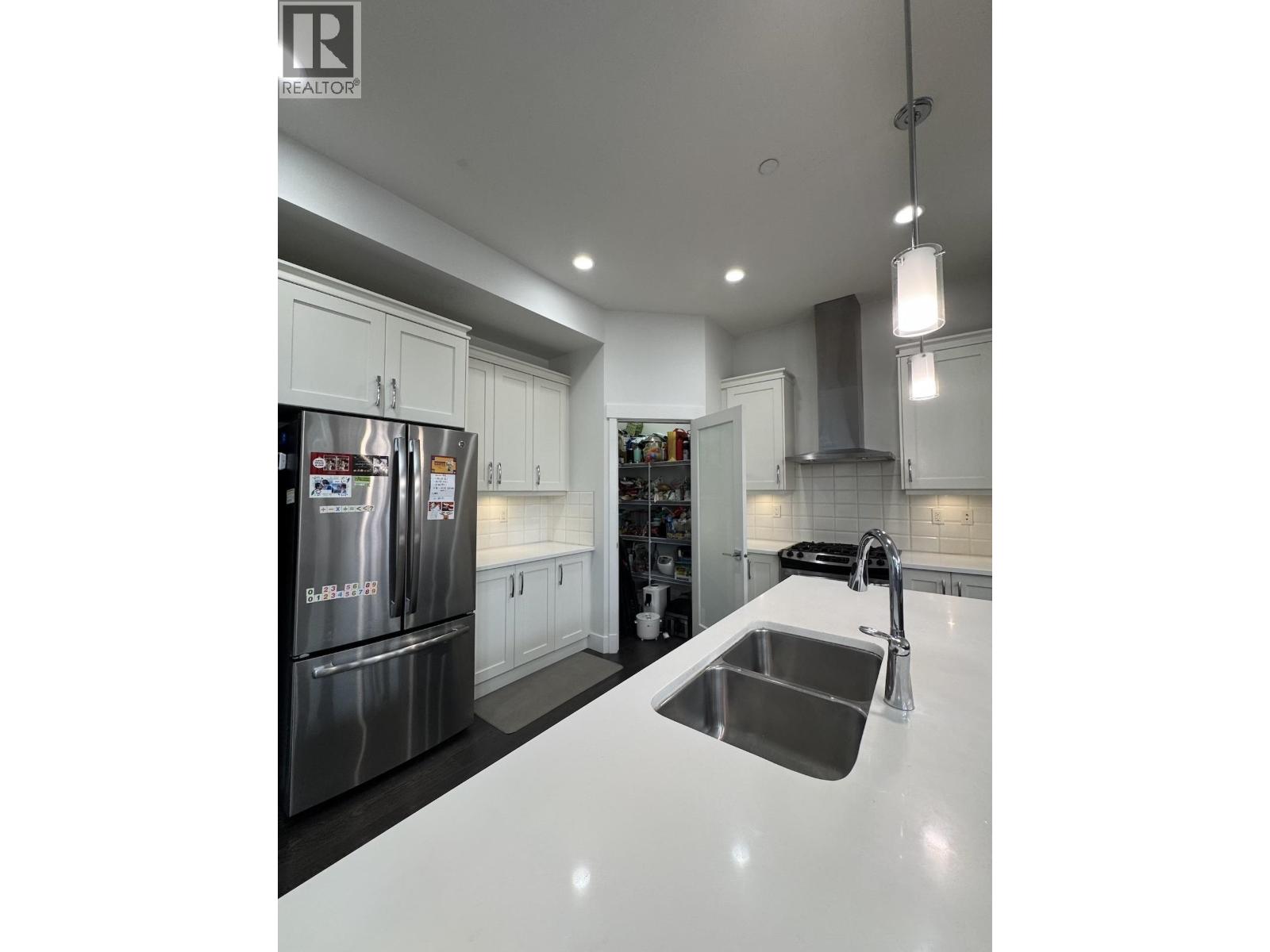 Photo 28 of 11124 239 Street, Maple Ridge BC